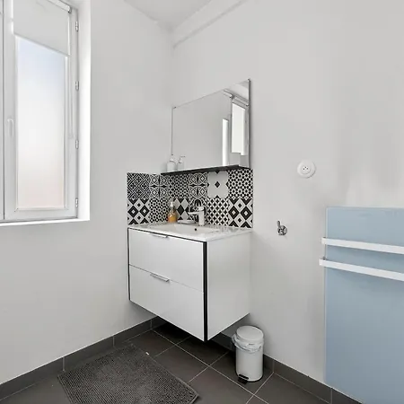 Apartamento Magnifique à 1min à Pied De La Gare Lens